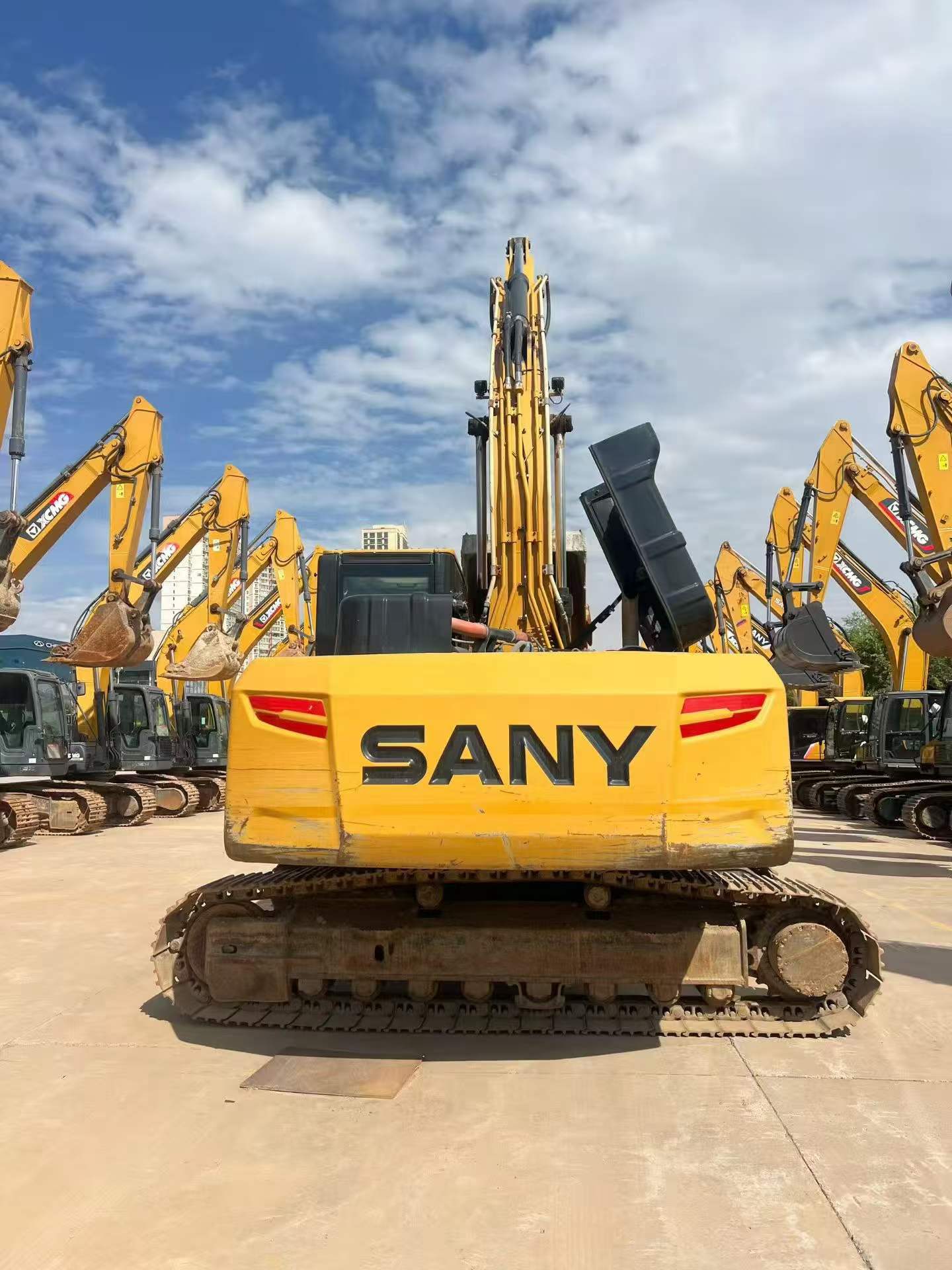 Buy Sany SY225C Used Excavator / 5