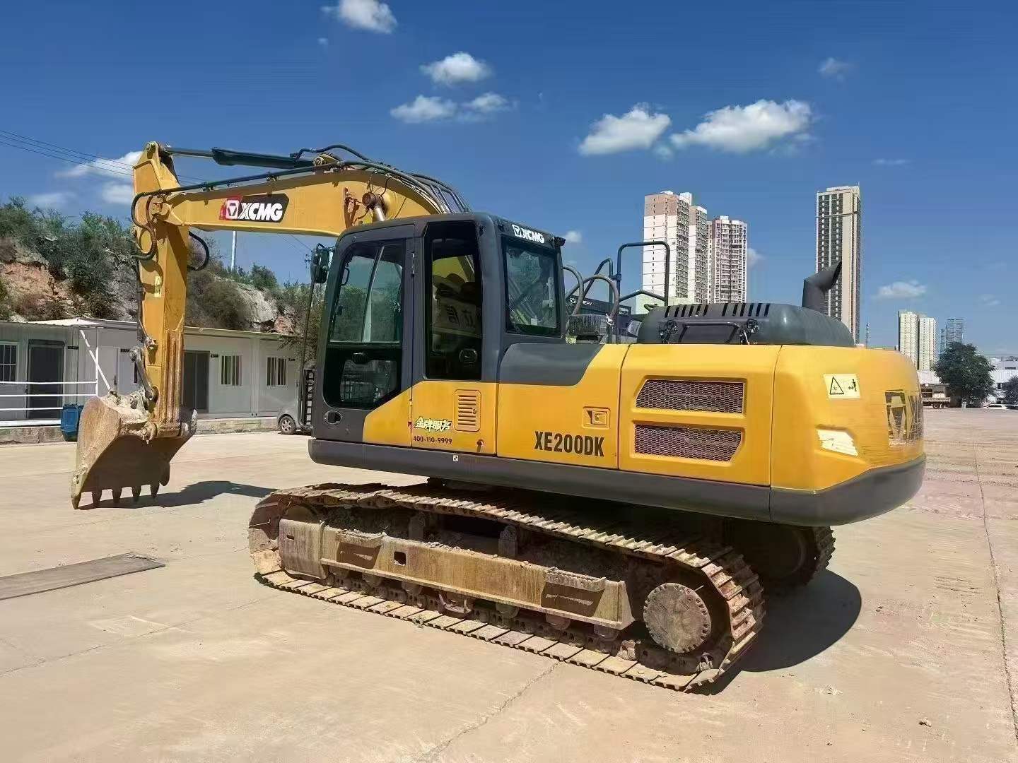 Buy XCMG XE200 Used Excavator / 4