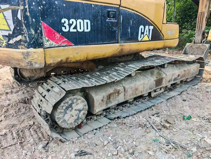 Buy Caterpillar 320CL Used Excavator / 1