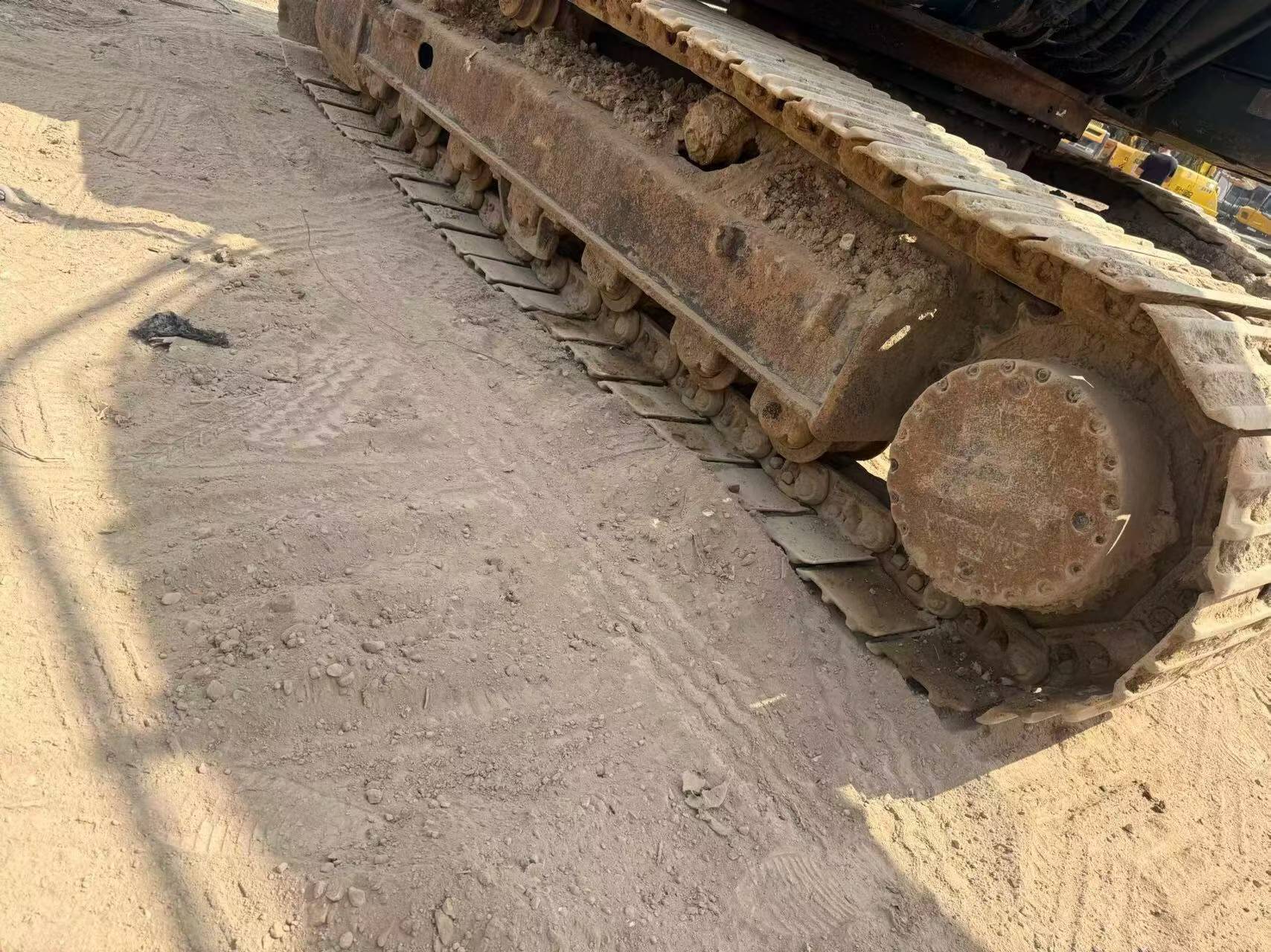 Buy Hyundai R215-7 Used Excavator / 3