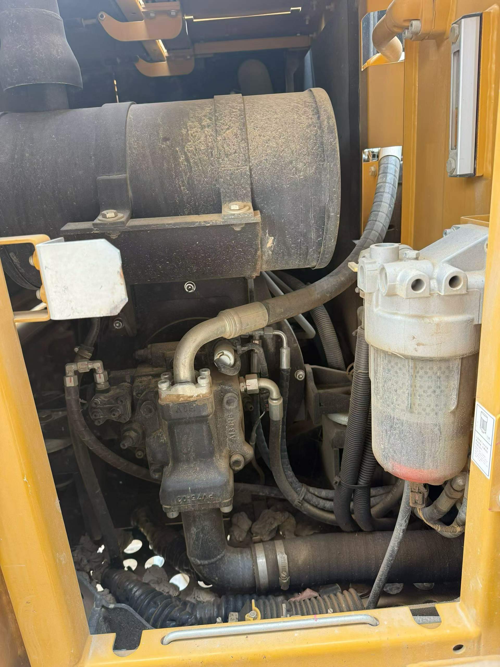 Buy Sany SY70C Used Excavator / 8