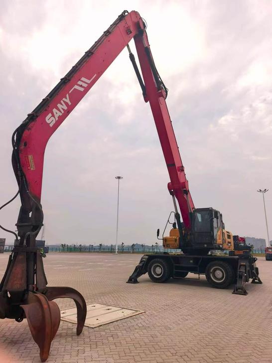 Buy Sany Used Excavator / 1