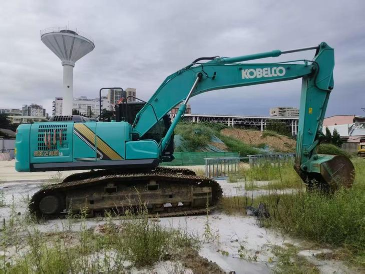 Buy Kobelco Used Excavator / 1