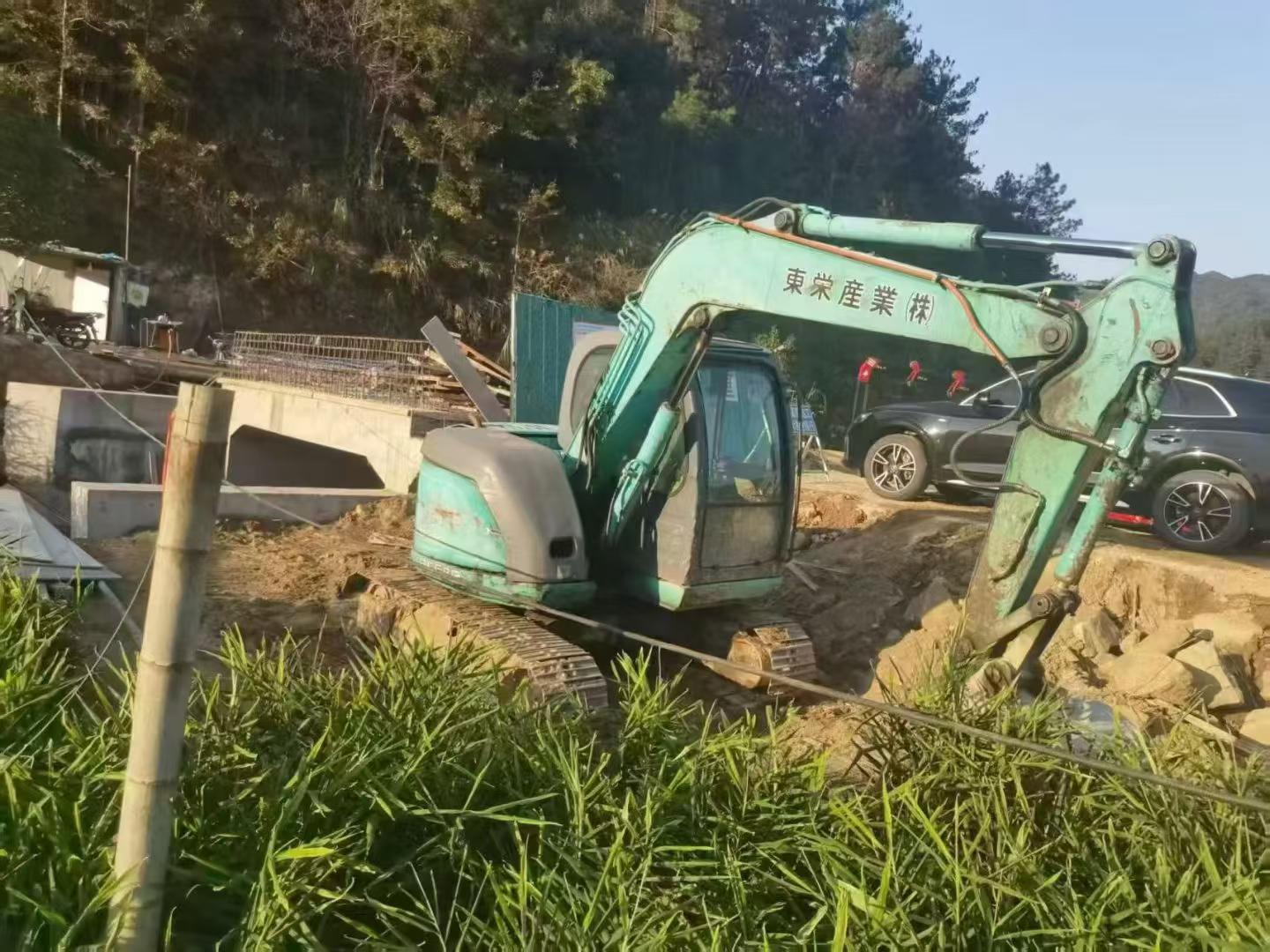 Buy Kobelco SK70SR Used Excavator / 7