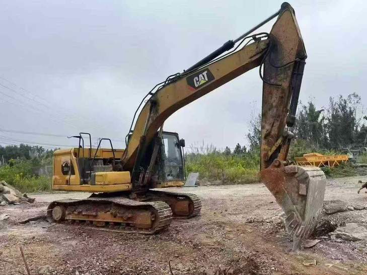 Buy Caterpillar 320A Used Excavator / 1