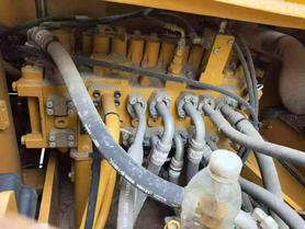 Buy Caterpillar 323 Used Excavator / 2 Buy Caterpillar 323 Used Excavator / 2