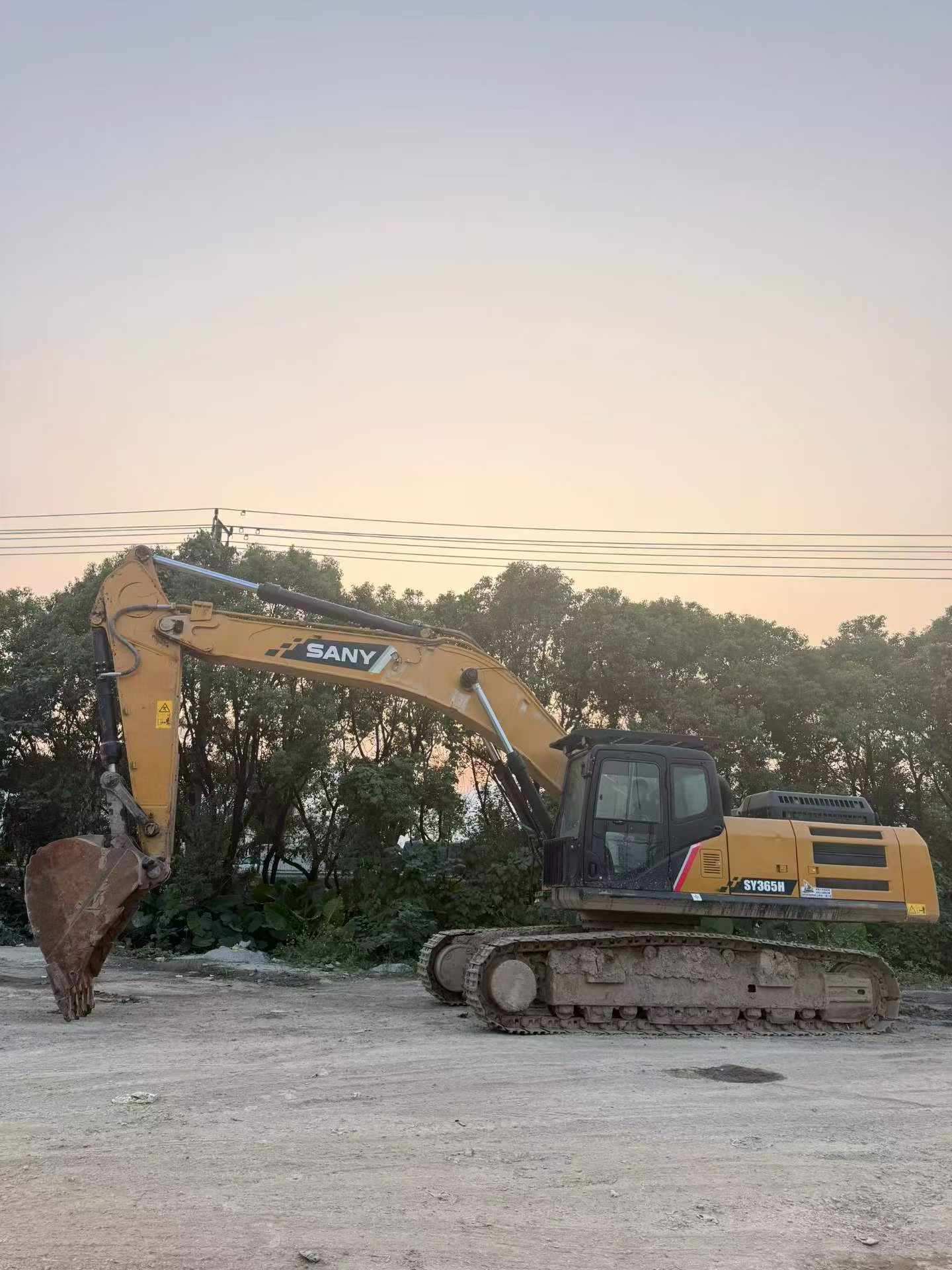 Buy Sany SY365C Used Excavator / 2