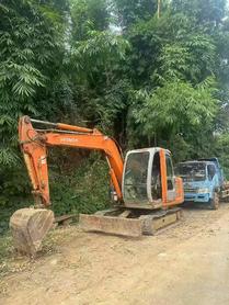 Buy Hitachi ZX60 Used Excavator / 4 Buy Hitachi ZX60 Used Excavator / 4