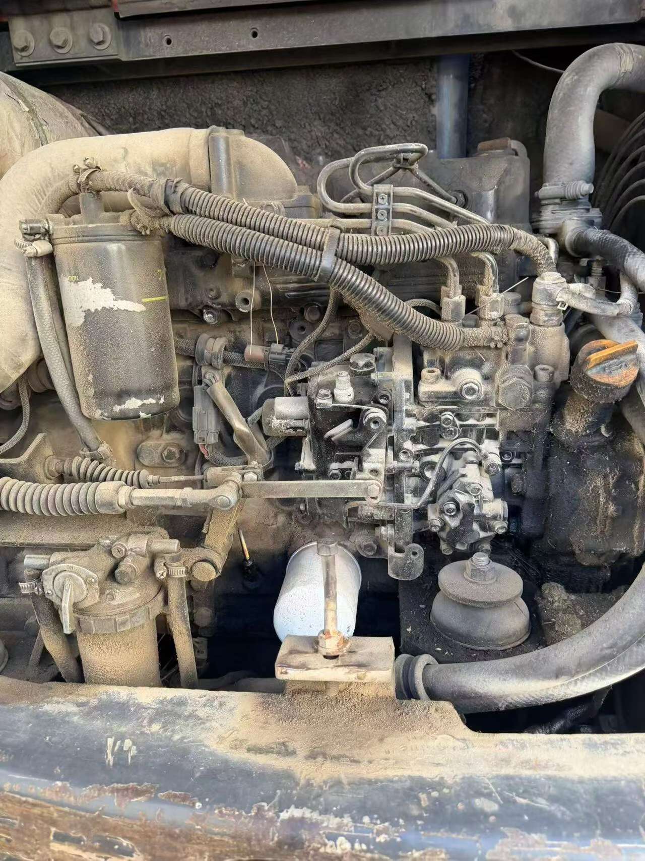 Купить Подержанный Экскаватор Doosan DH60 / 4