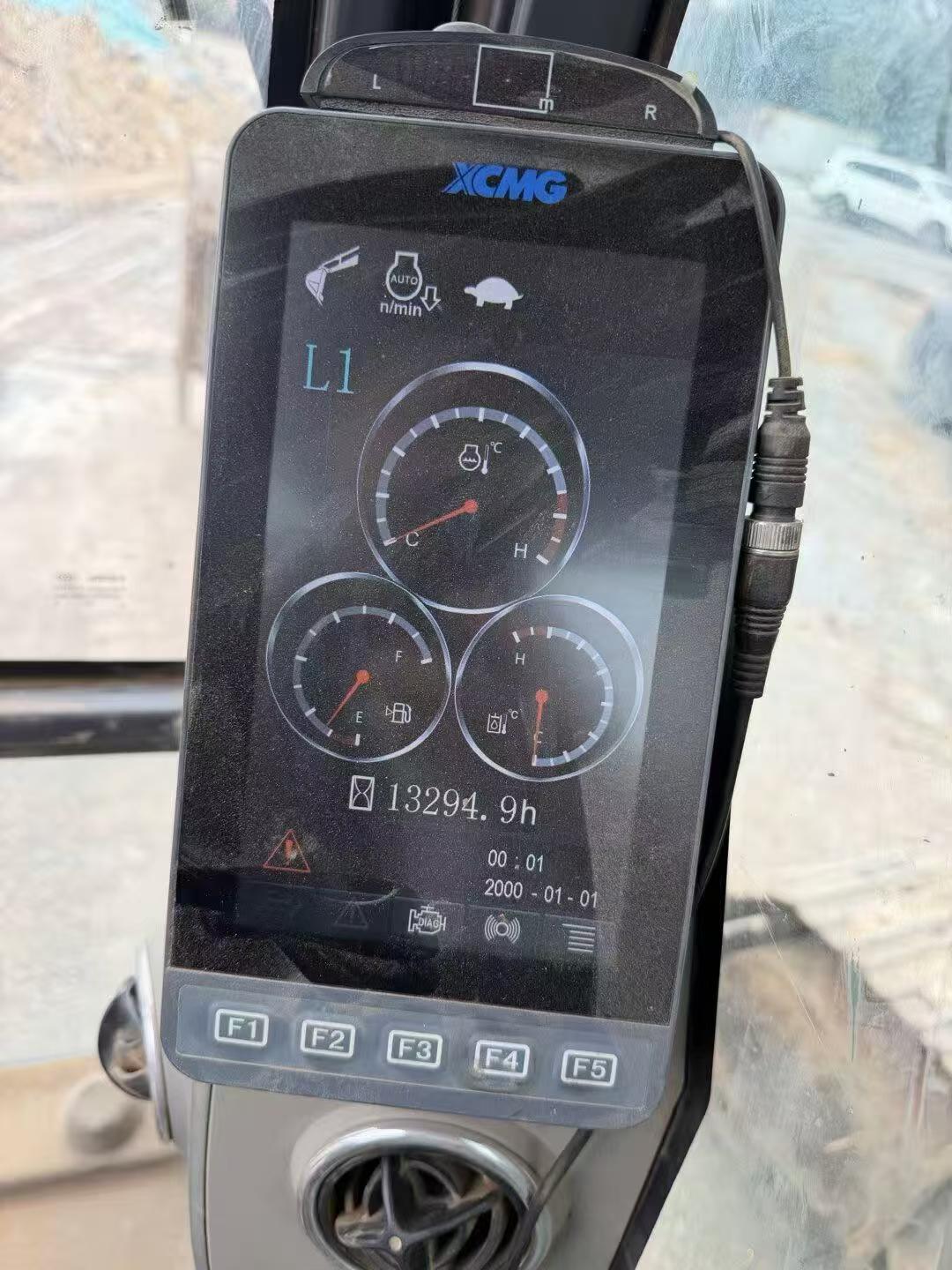 Buy XCMG XE200DA Used Excavator / 7