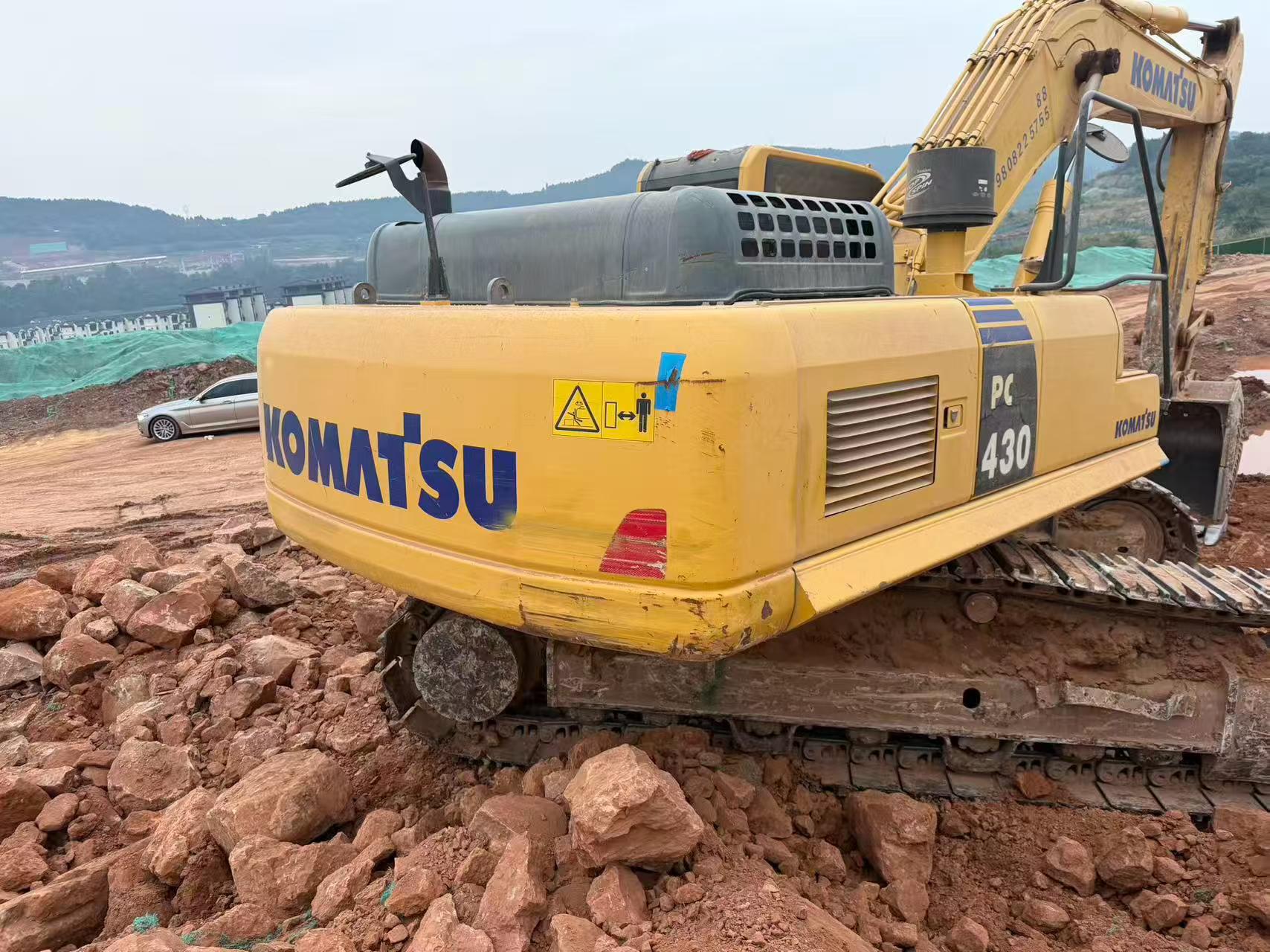 Buy Komatsu PC390LC-8M0 Used Excavator / 7