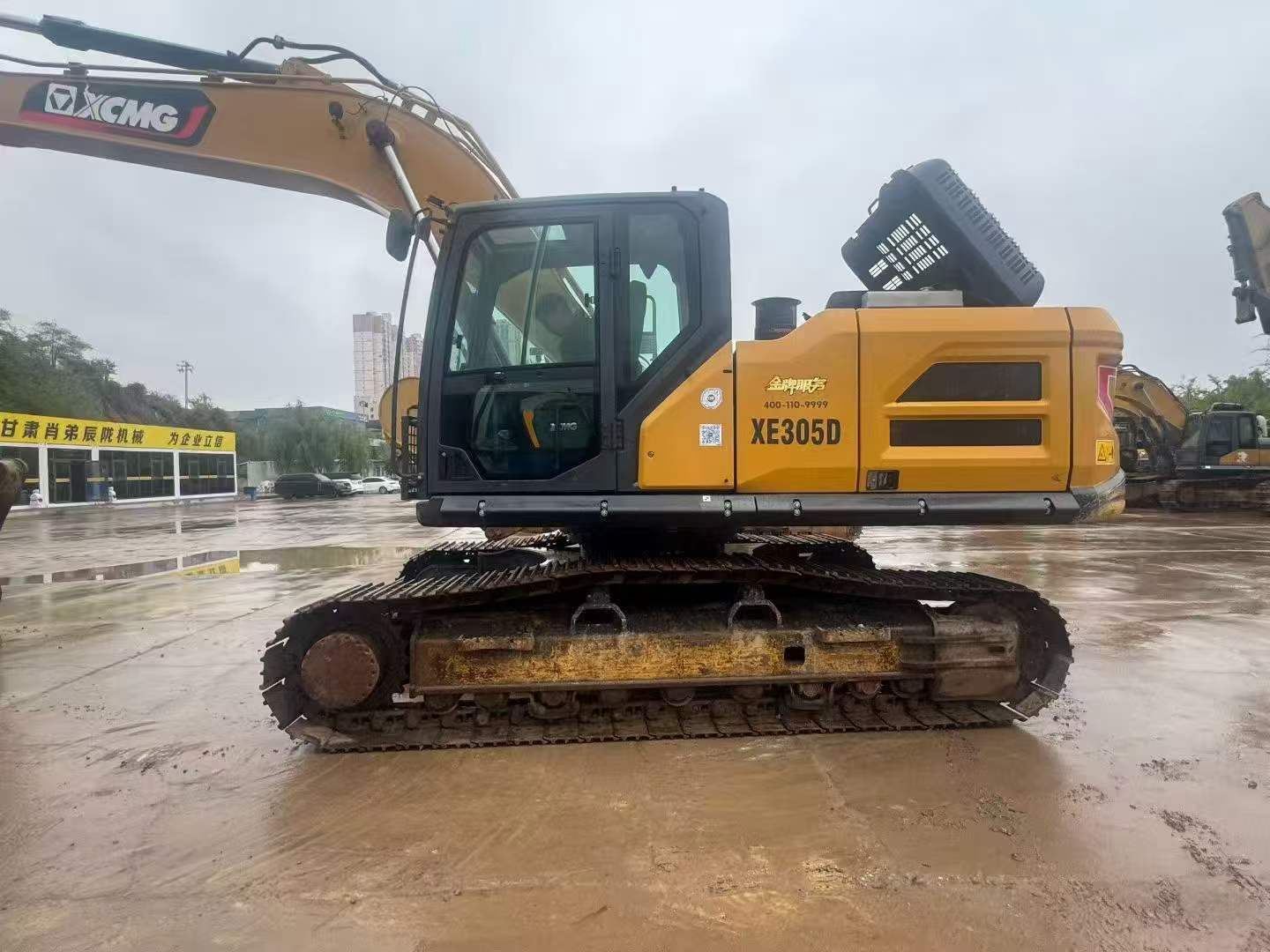 Buy XCMG XE245D Used Excavator / 4