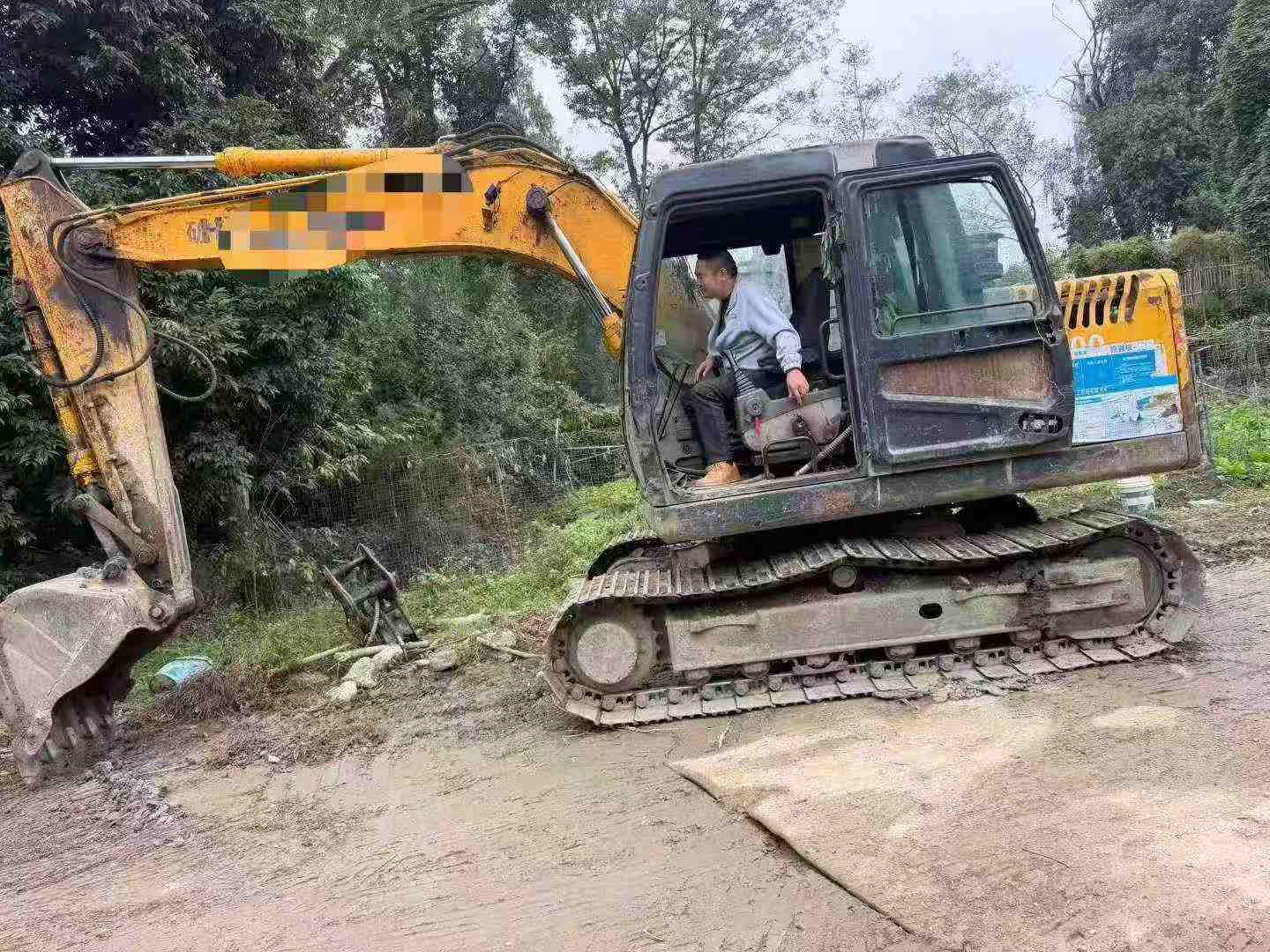 Buy Hyundai 110LVS Used Excavator / 2
