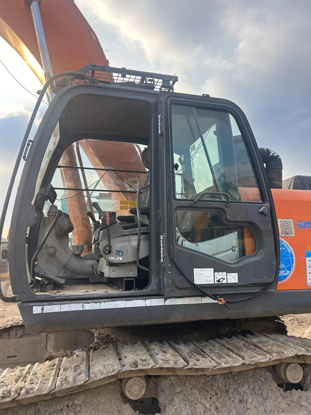 Buy Hitachi EX350H-5 Used Excavator / 4