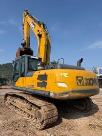 Buy XCMG XE245DK Used Excavator / 2 Buy XCMG XE245DK Used Excavator / 2