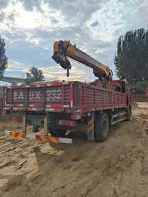 Buy XCMG 8g Used Crane / 3 Buy XCMG 8g Used Crane / 3