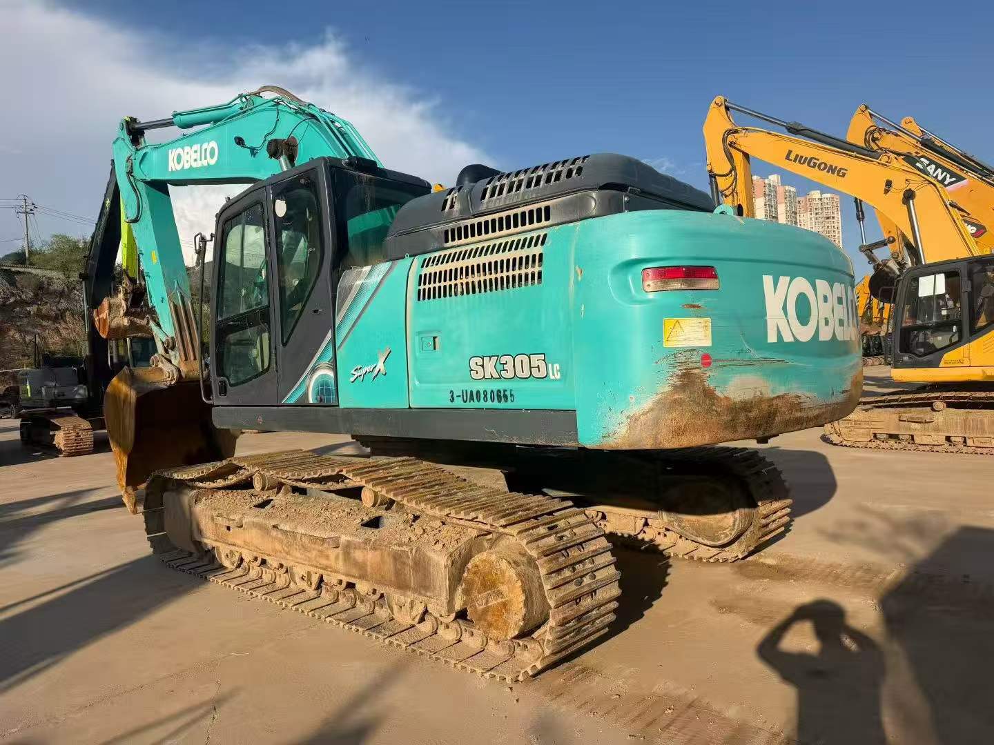 Compre Excavadora Kobelco SK305LC-10 SuperX Usada / 3