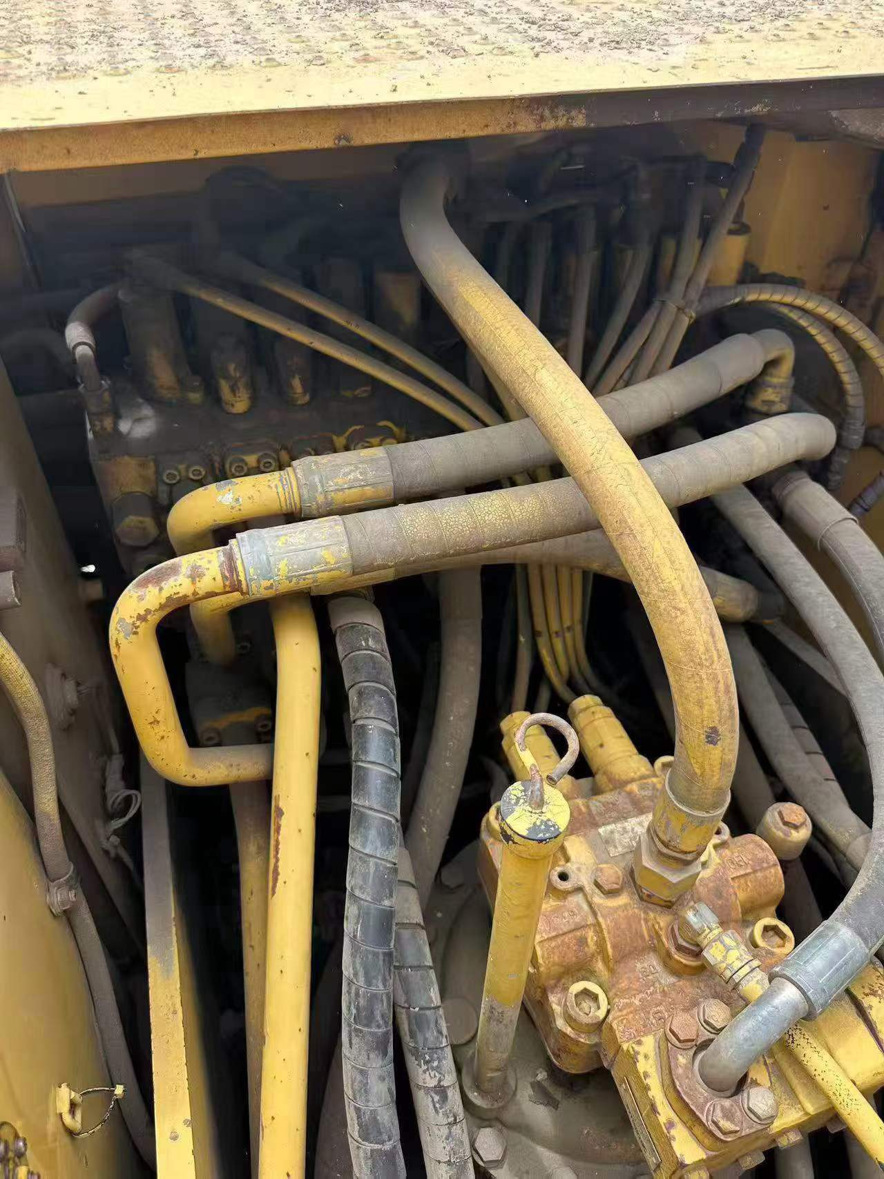 Buy Caterpillar 320D Used Excavator / 6 Buy Caterpillar 320D Used Excavator / 6