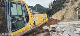Buy Komatsu PC450-6 Used Excavator / 3 Buy Komatsu PC450-6 Used Excavator / 3