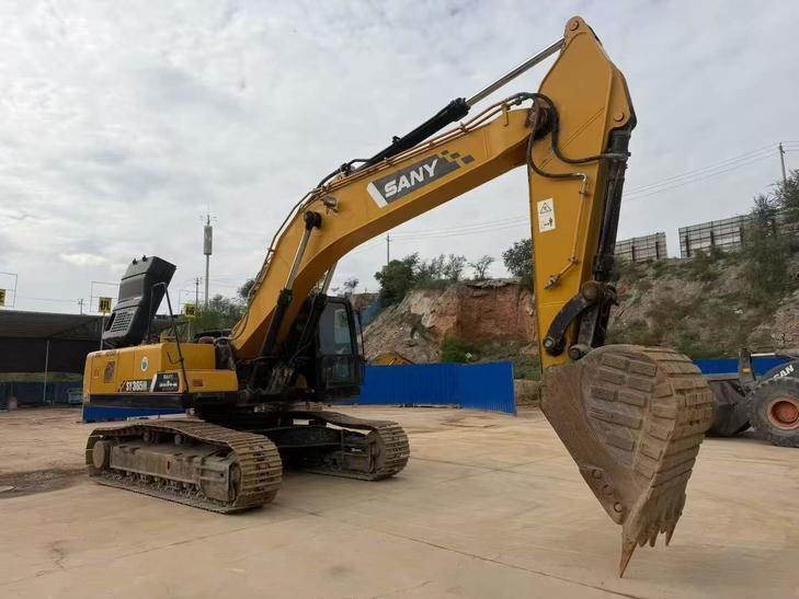 Buy Sany SY285C Used Excavator / 1