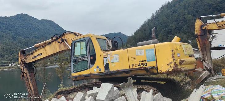 Buy Komatsu PC450-6 Used Excavator / 1