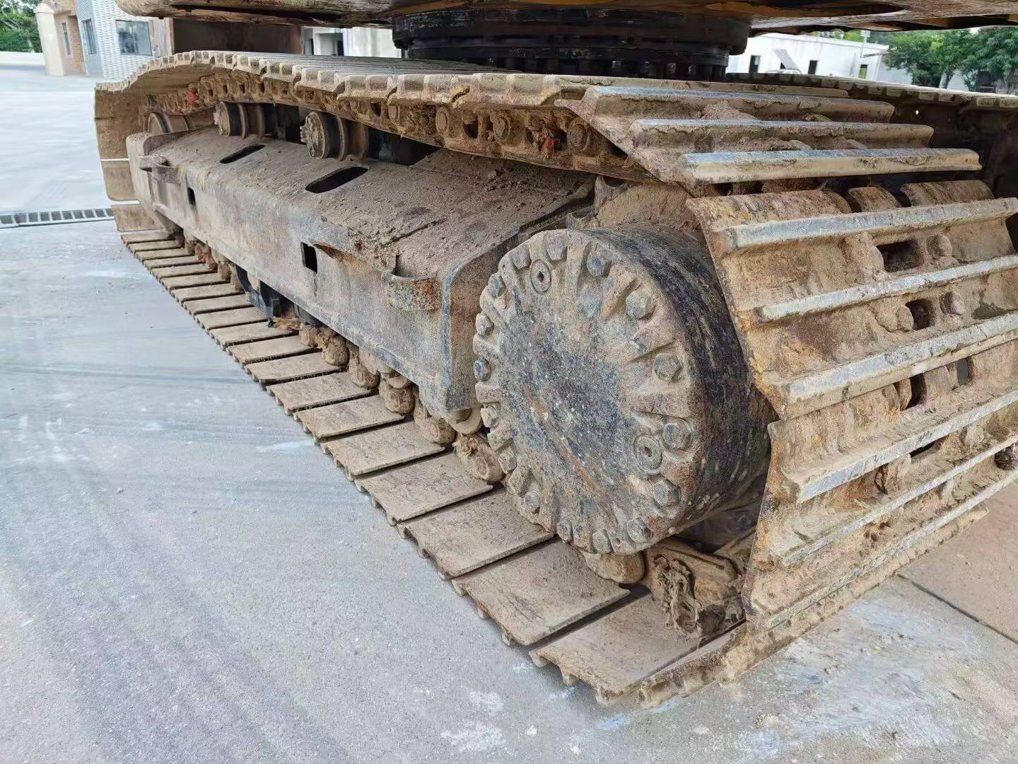 Buy Caterpillar 320D Used Excavator / 4