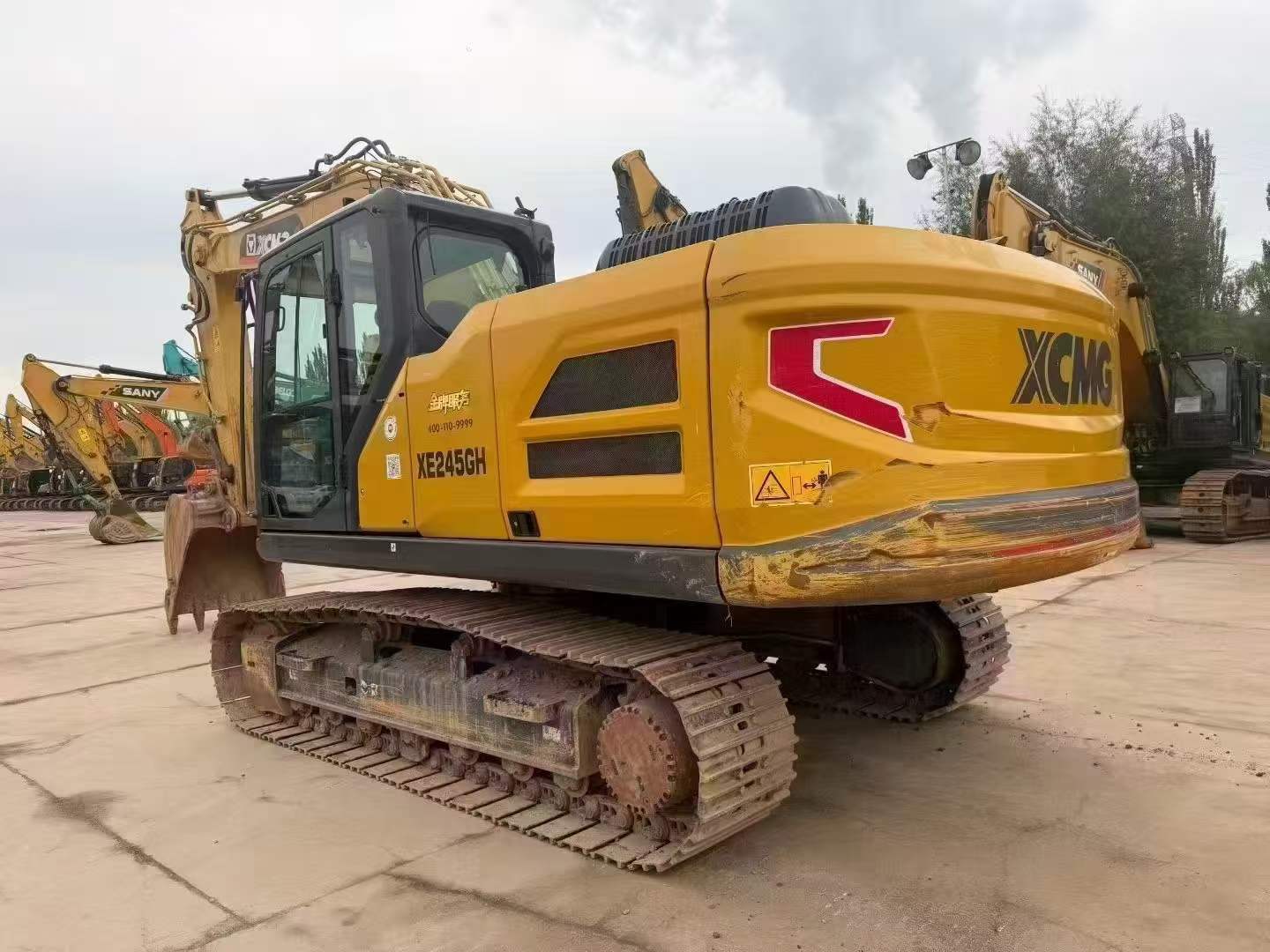 Buy XCMG XE200 Used Excavator / 4
