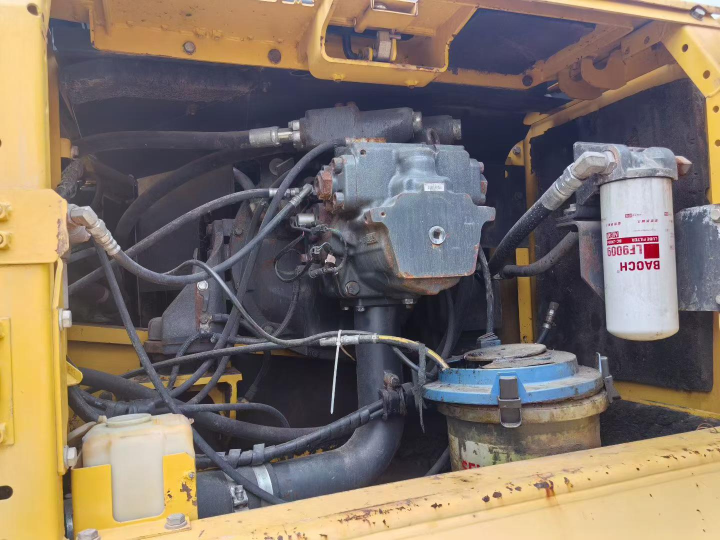 Buy Komatsu PC350-8 Used Excavator / 6