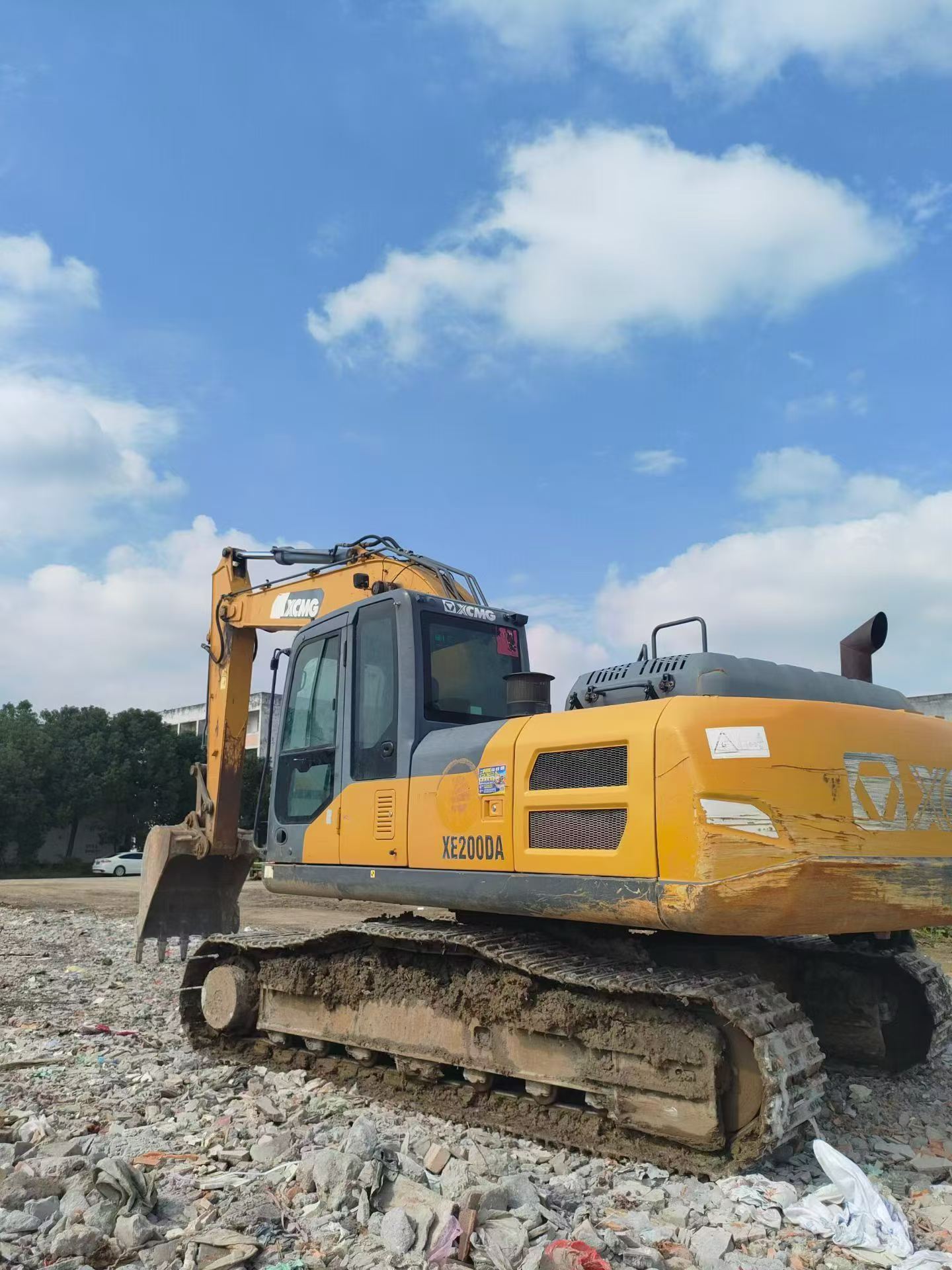 Buy XCMG XE200 Used Excavator / 9