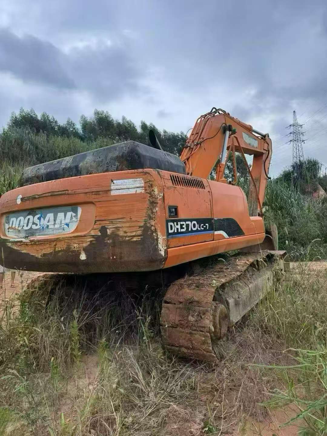 Buy Doosan DH300-7 Used Excavator / 2
