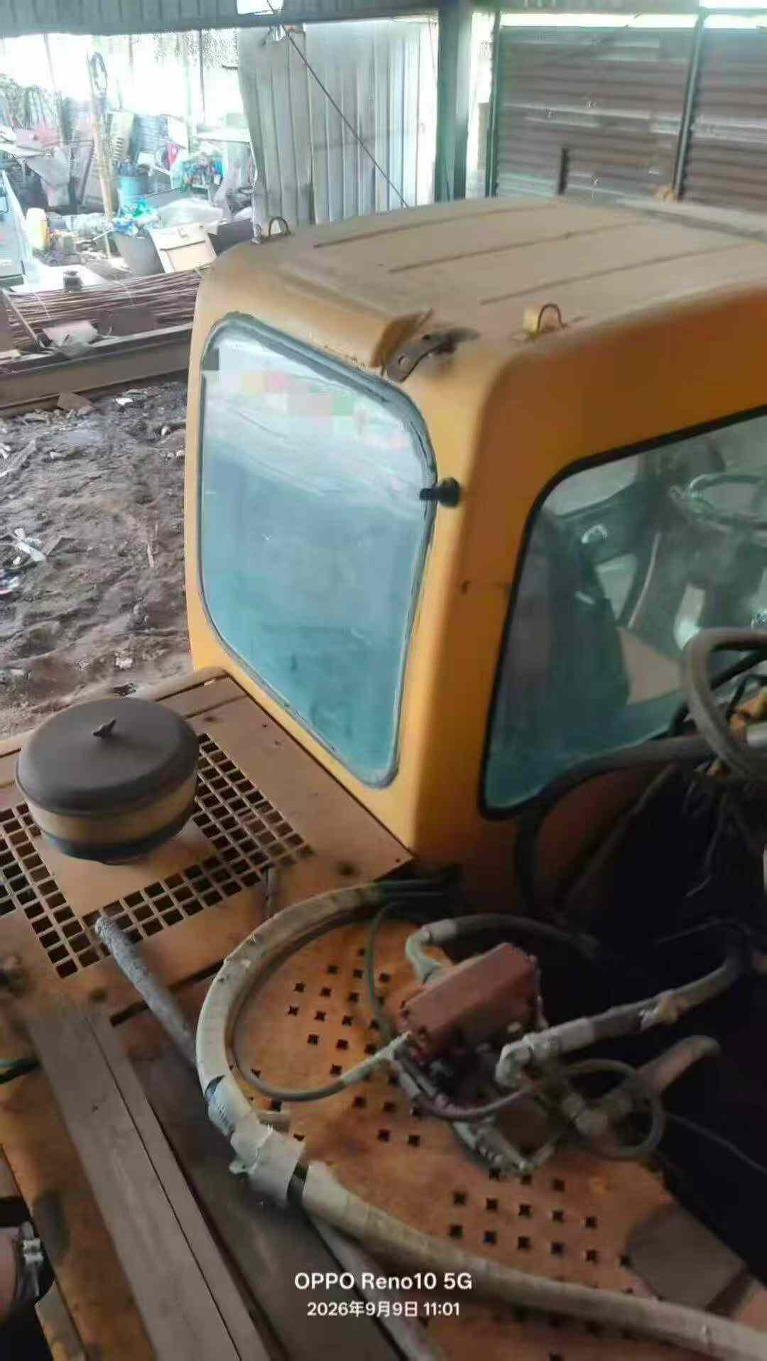 Buy Hyundai R210W Used Excavator / 2