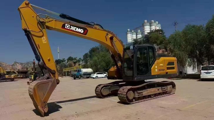 Buy XCMG XE200 Used Excavator / 1