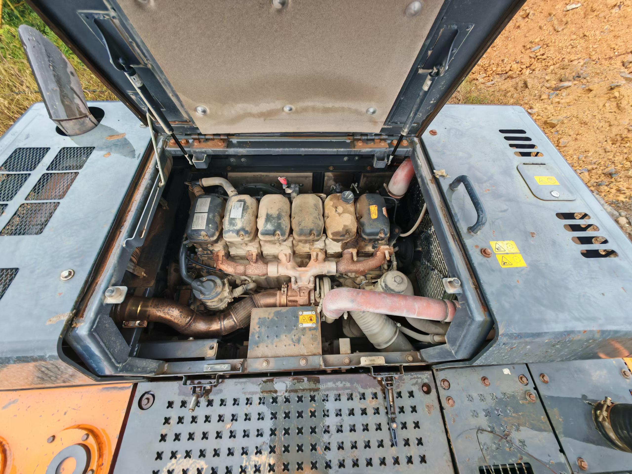 Buy Doosan DX490LC-5 Used Excavator / 2