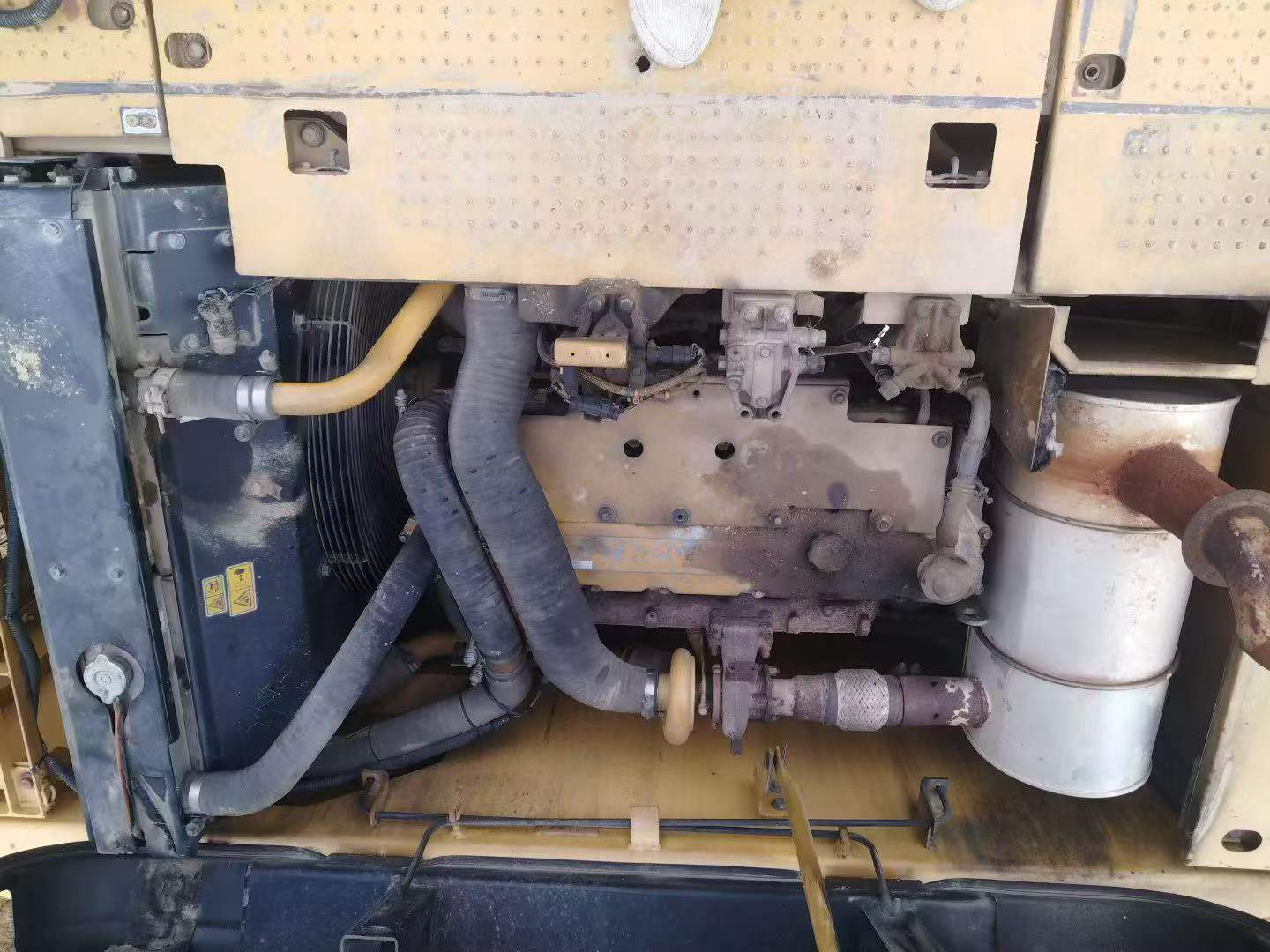Buy Caterpillar 323 Used Excavator / 6