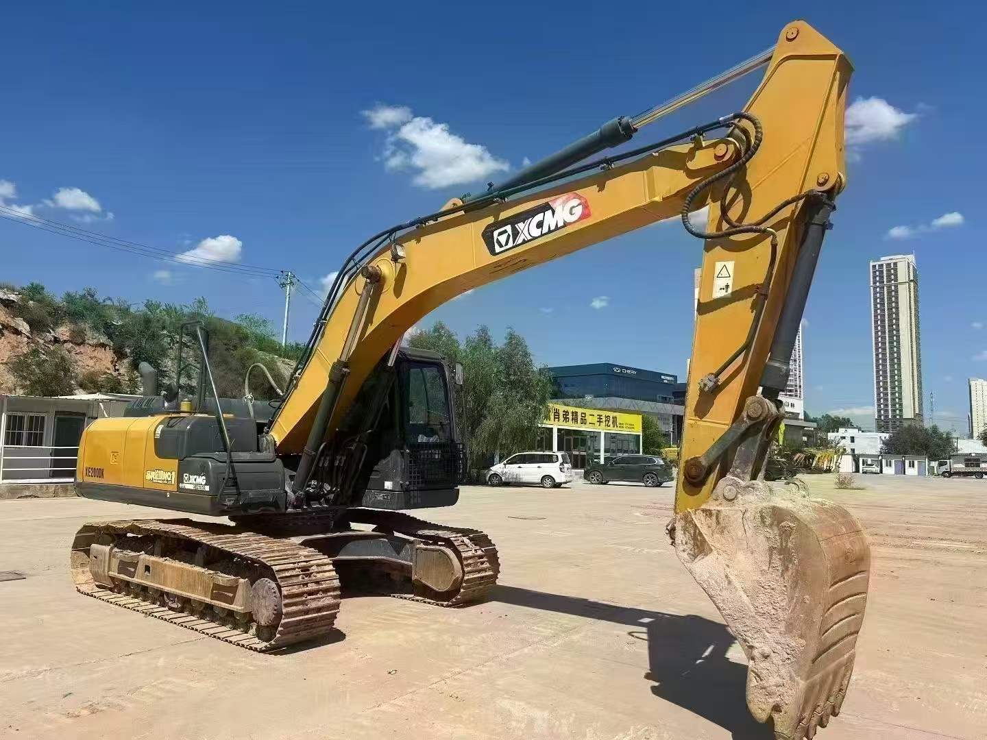 Buy XCMG XE200 Used Excavator / 2