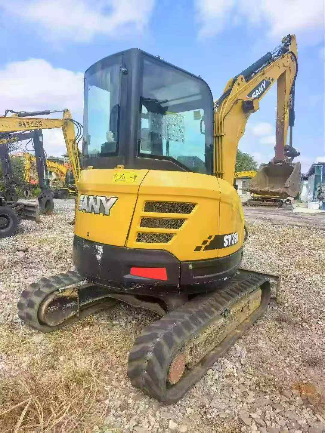 Comprar Sany SY35C Usado Excavadora
