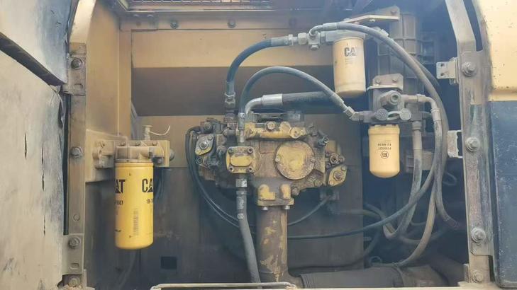 Buy Caterpillar 329D Used Excavator / 1