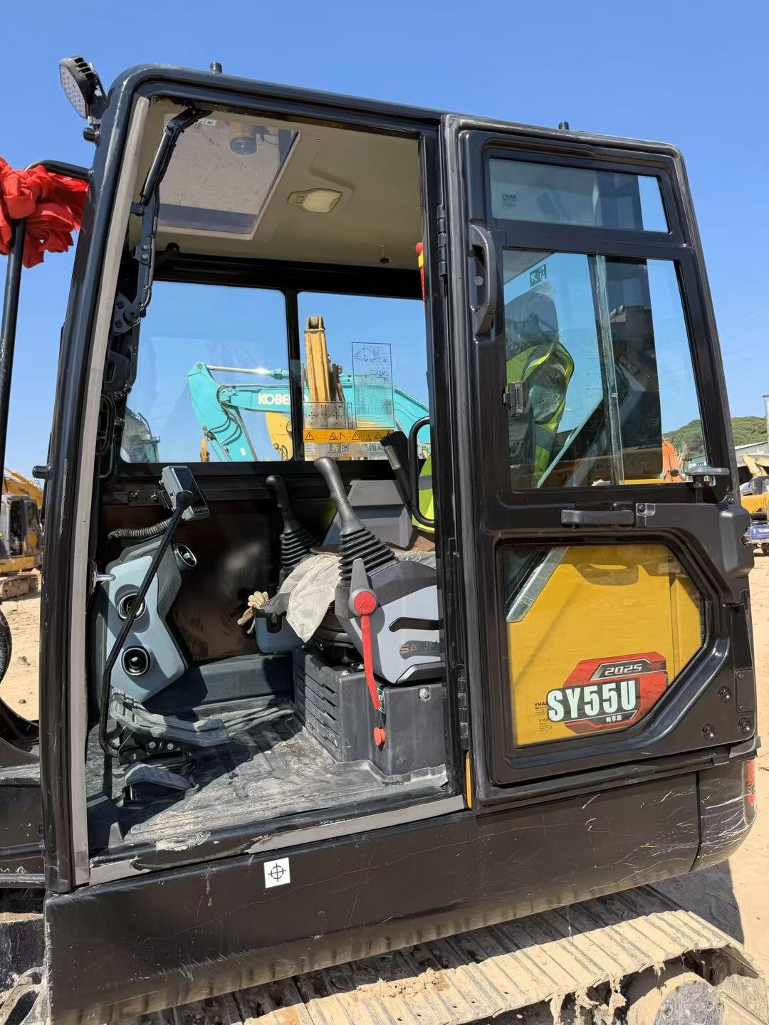 Buy Sany SY55U Used Excavator / 3