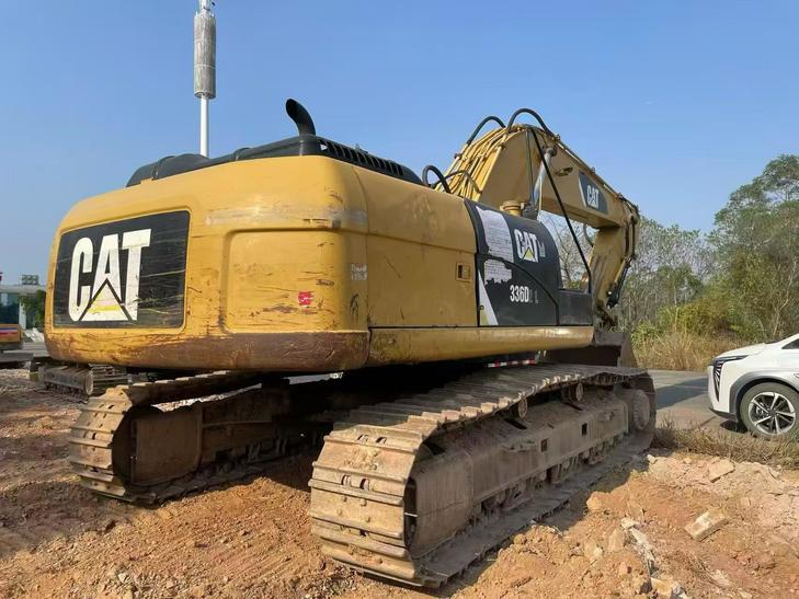 Buy Caterpillar 330B Used Excavator / 1