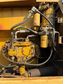 Buy Caterpillar 320C Used Excavator / 6 Buy Caterpillar 320C Used Excavator / 6