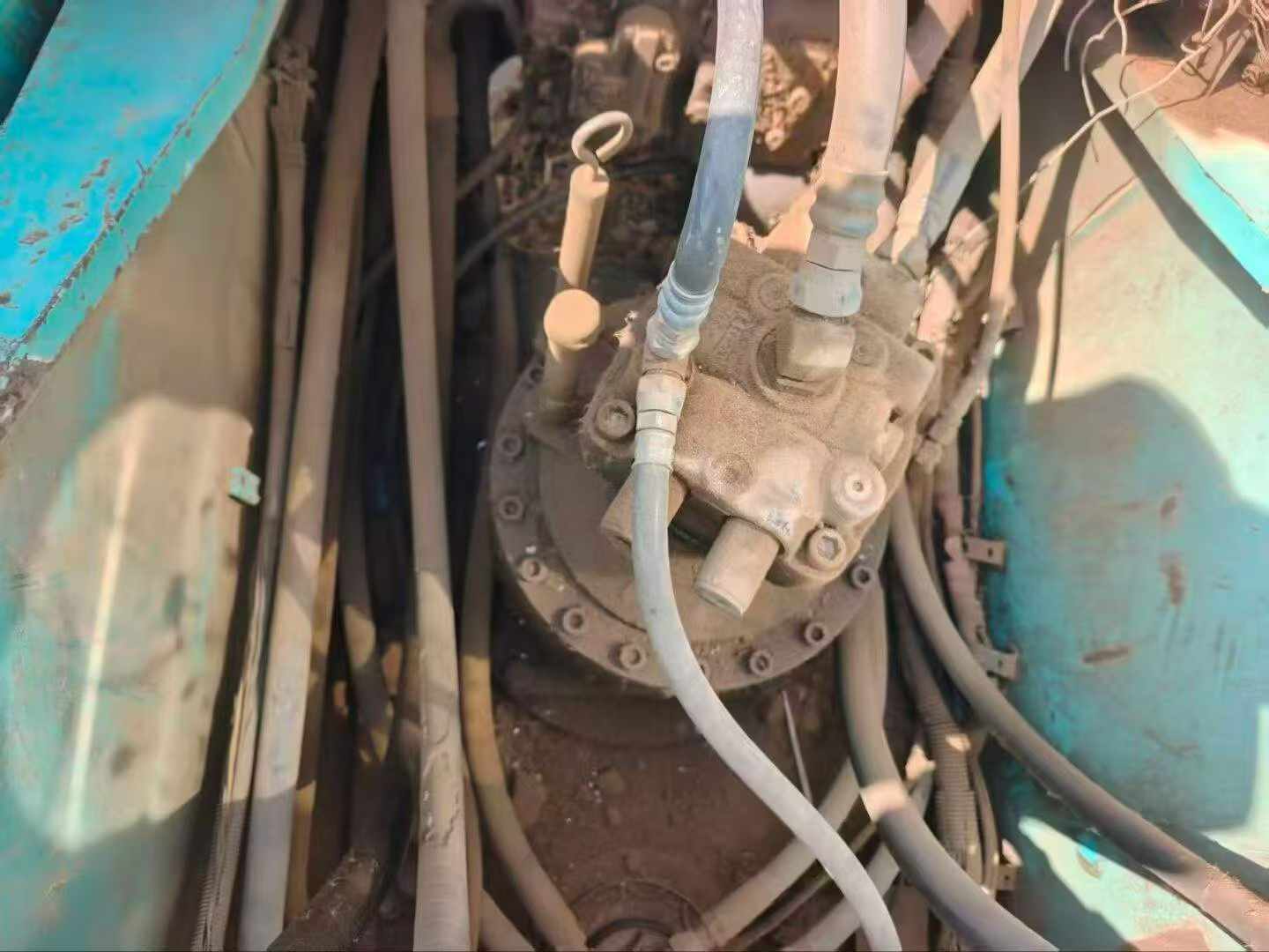 Buy Kobelco SK260 Used Excavator / 3