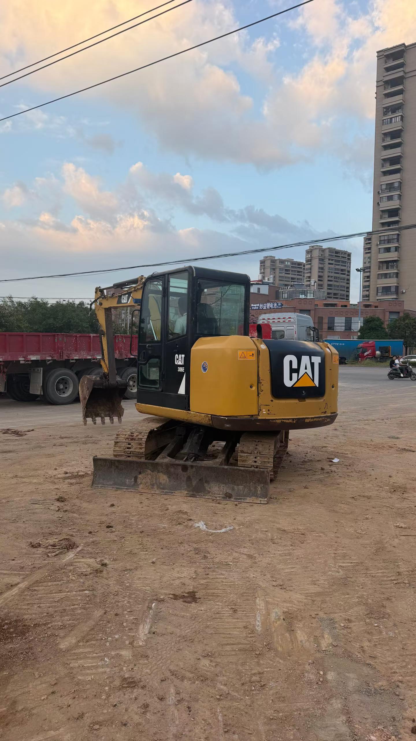 Buy Caterpillar 306D Used Excavator / 4