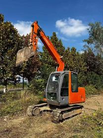Buy Hitachi EX70 Used Excavator / 2 Buy Hitachi EX70 Used Excavator / 2