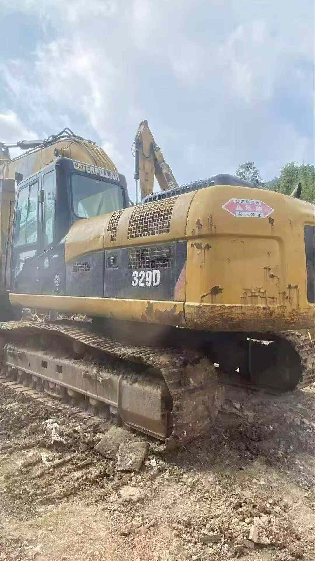 Buy Caterpillar 329D Used Excavator / 3
