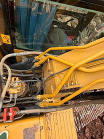 Buy Sany SY200C Used Excavator / 4 Buy Sany SY200C Used Excavator / 4