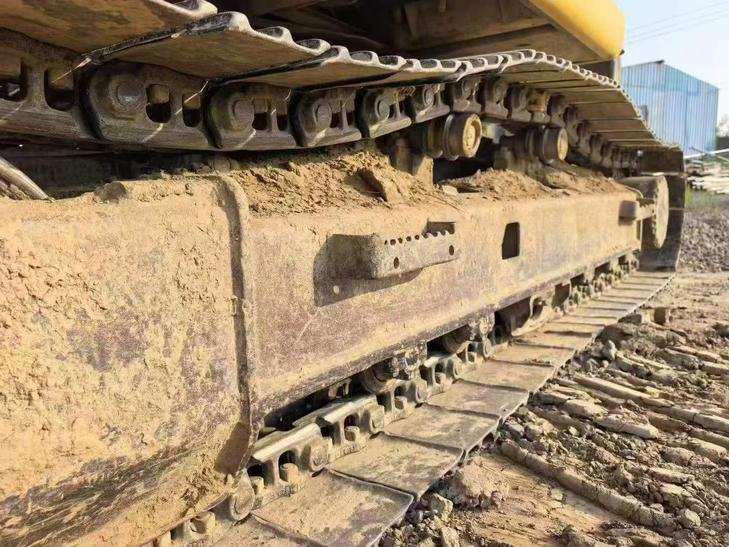 Buy Sumitomo SH200 Used Excavator / 1