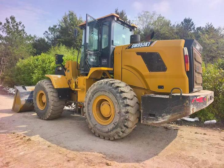 Buy Sany SW953K Used Excavator / 1