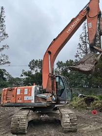 Buy Hitachi EX200 Used Excavator / 3 Buy Hitachi EX200 Used Excavator / 3