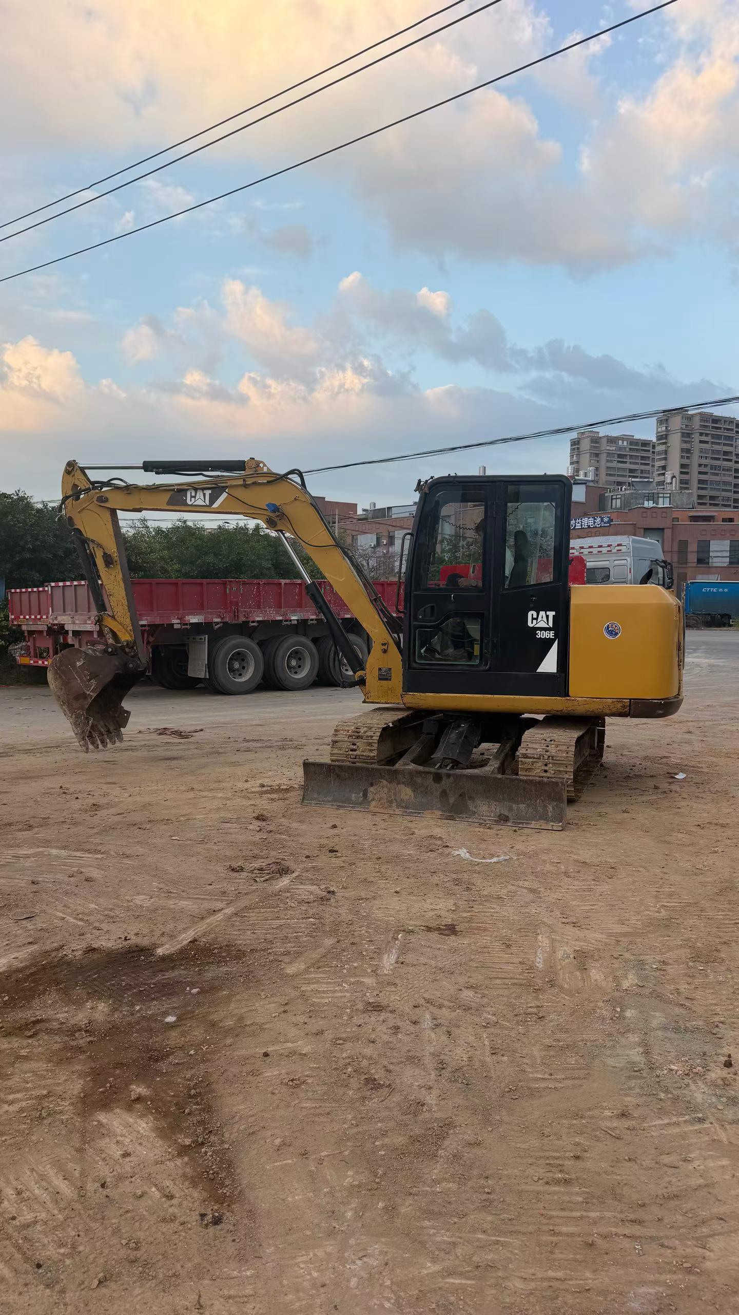 Buy Caterpillar 306D Used Excavator / 3