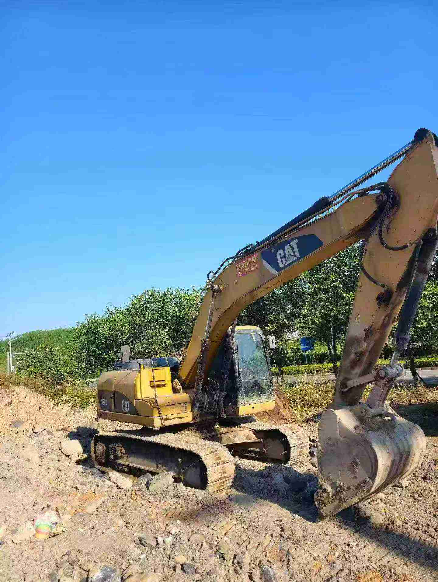 Buy Caterpillar 320D Used Excavator / 2